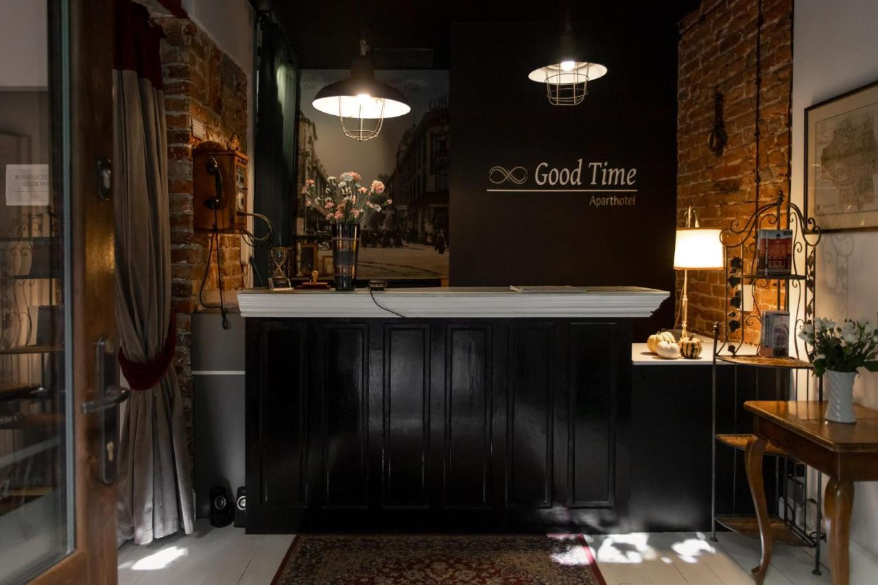 Apartament Szyfonowy By Good Time Lodz  Luaran gambar